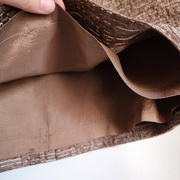 MICHAEL MICHAEL KORS Taupe/ Metallic Gold Mini Textured Skirt Size Petite 8 - Picture 5 of 16